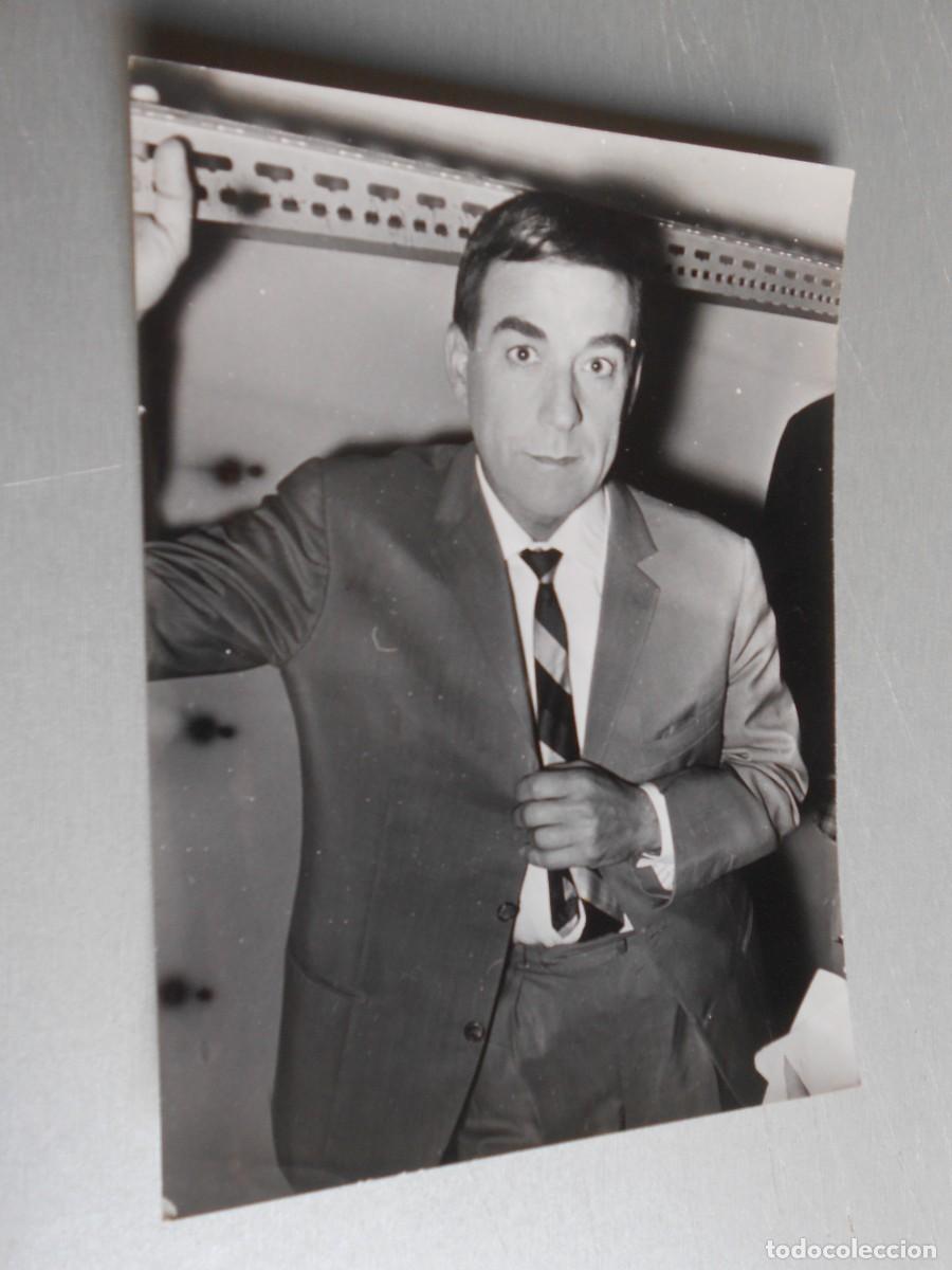 Photos de Chanteurs et Chanteuses: FOTO de - LUIS MARIANO - de 13 x 18 cms.