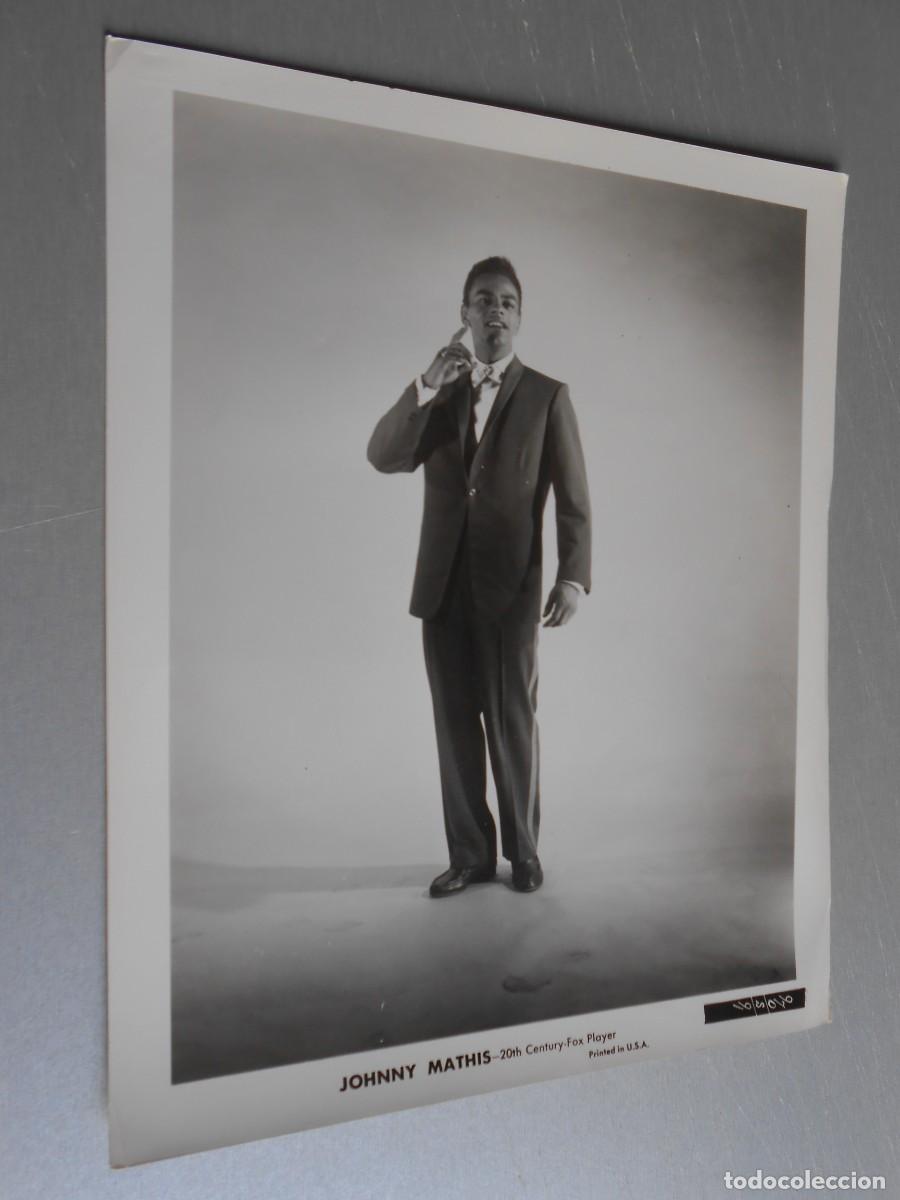 Fotos de Cantantes: FOTO de - JOHNNY MATHIS - de 20,5 x 25 cms.
