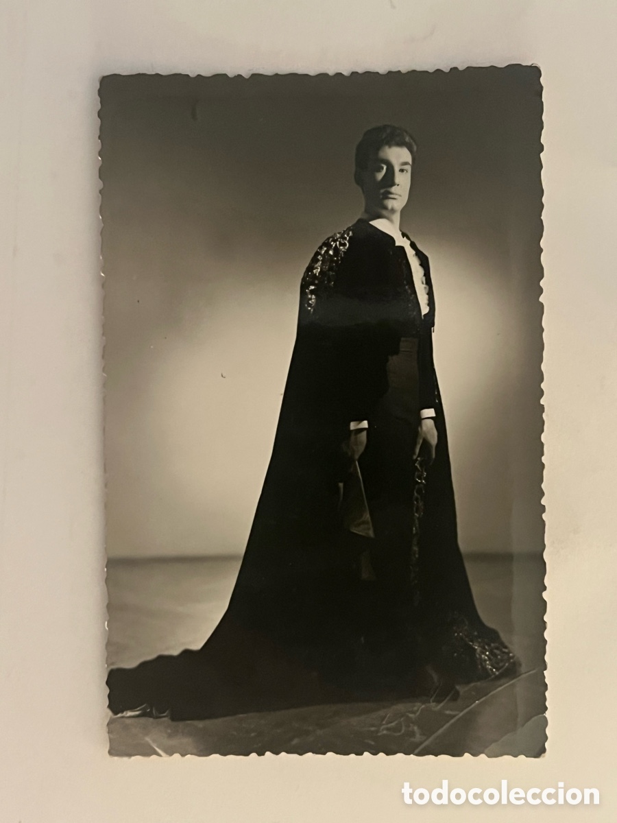 Fotos de Cantantes: ALEJANDRO VARGAS.. la nueva voz de la Canci&oacute;n Espa&ntilde;ola&hellip; (h.1960?) Med&iacute;das: 14 x 9 cm