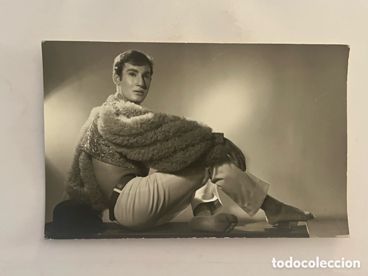 Fotos de Cantantes: ALEJANDRO VARGAS.. la nueva voz de la Canci&oacute;n Espa&ntilde;ola&hellip; (h.1960?) Med&iacute;das: 14 x 9 cm