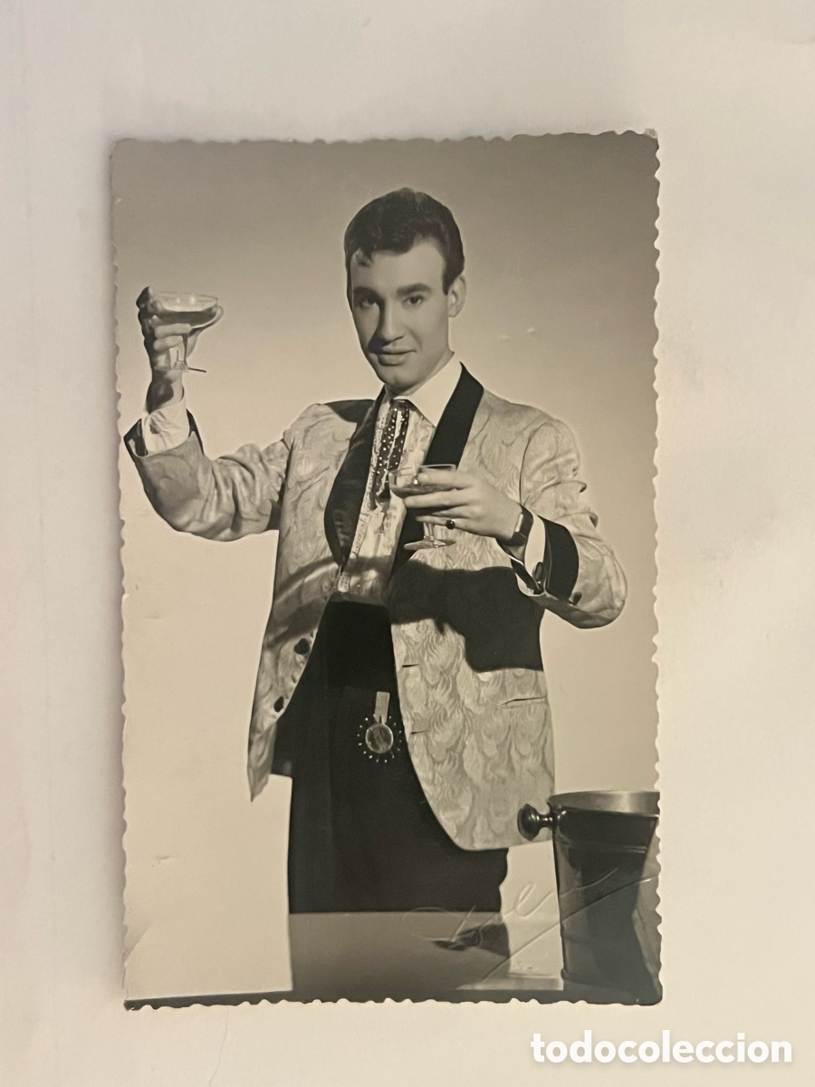 Fotos de Cantantes: ALEJANDRO VARGAS.. la nueva voz de la Canci&oacute;n Espa&ntilde;ola&hellip; (h.1960?) Med&iacute;das: 14 x 9 cm
