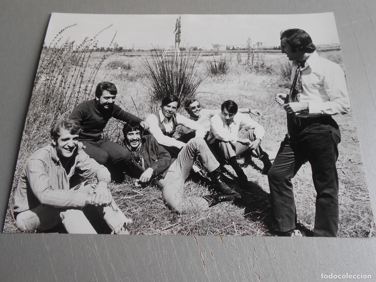 Fotos de Cantantes: FOTO de - LOS PEKENIKES - de 24 x 18 cms.