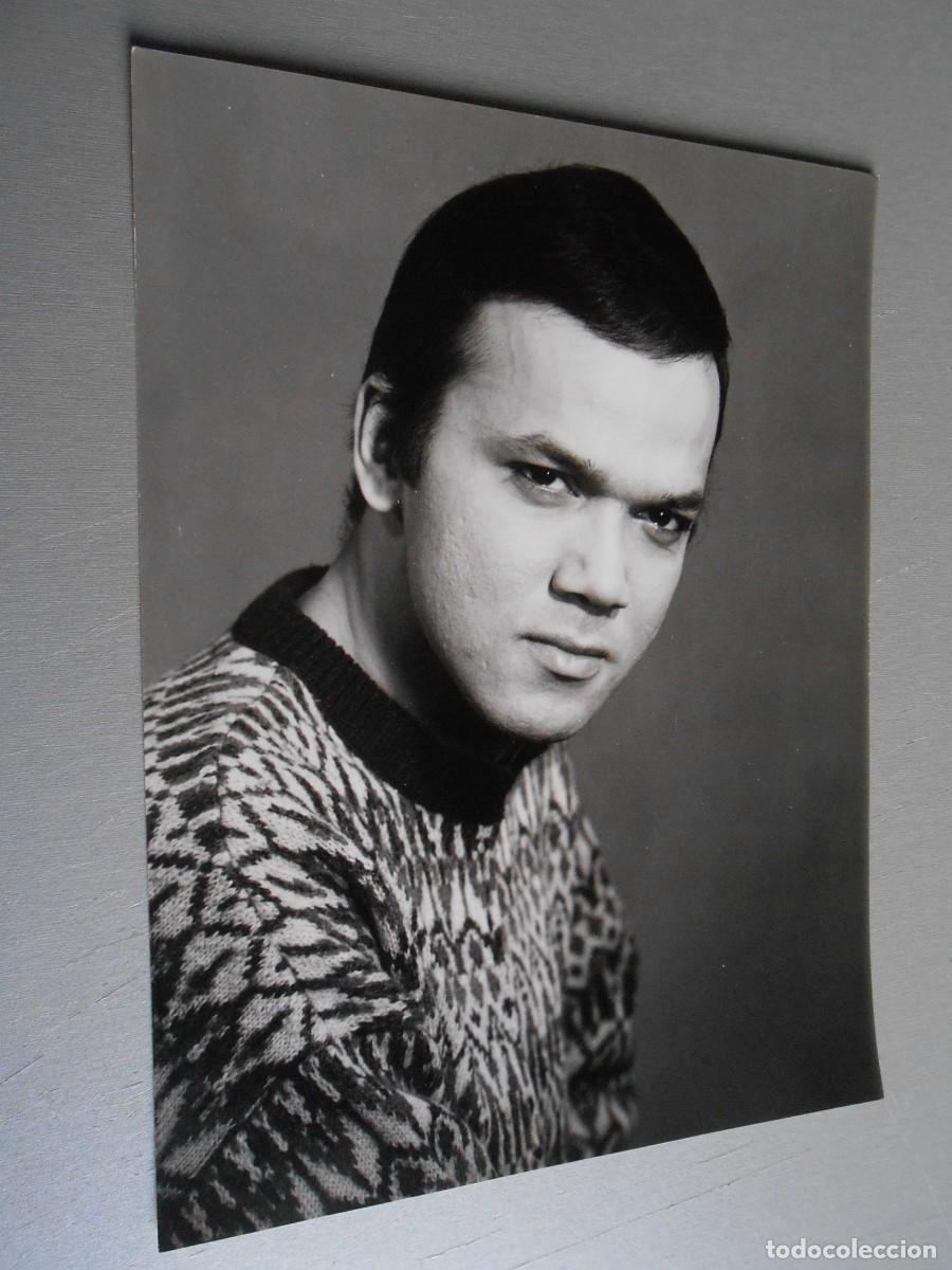 Fotos von Musikern: FOTO de - KULDIP - de 18 x 24 cms.