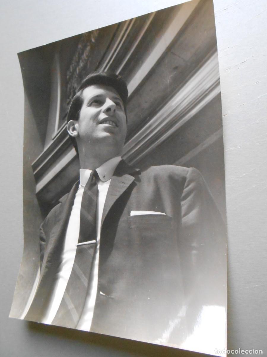 Photos of Singers: FOTO de - LUIS GARDEY- de 18 x 24 cms.