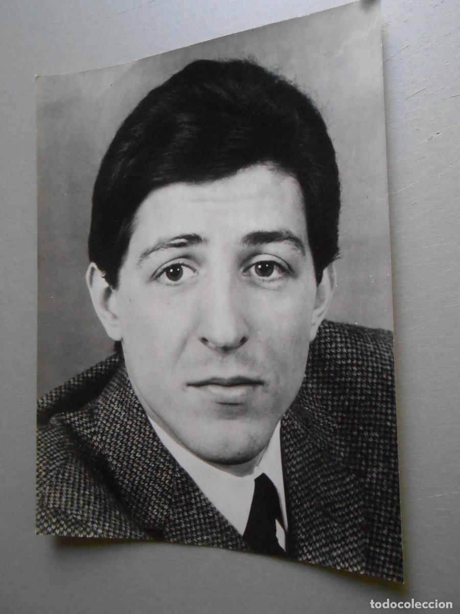Fotos de cantantes: FOTO de - GIORGIO GABER - de 18 x 24 cms.