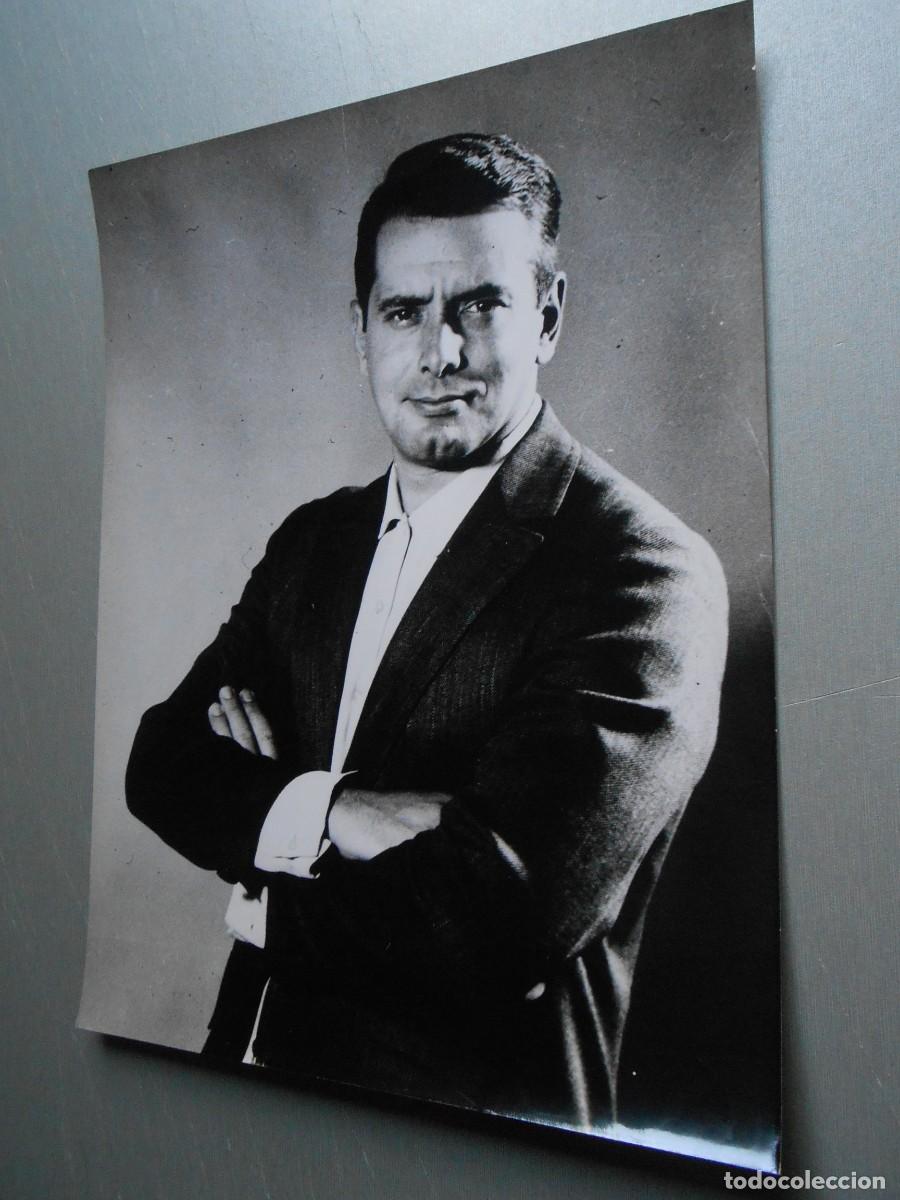 Fotos de cantantes: FOTO de - MARTY COSENS (Argentino) - de 18 x 24 cms.