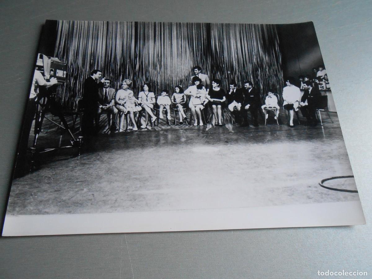 Fotos de cantantes: FOTO de - LOS 5 LATINOS (Argentina) - de 24 x 18 cms.