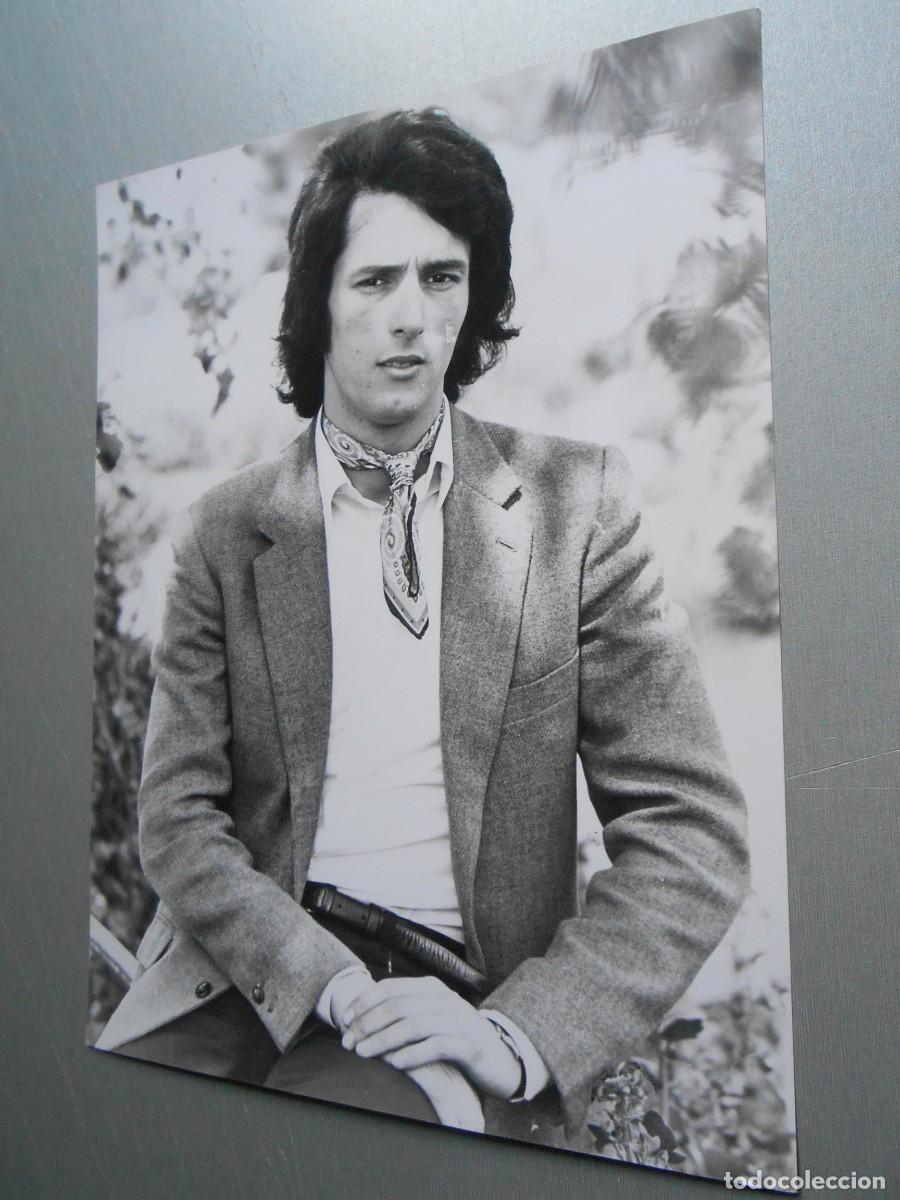 Fotos de cantantes: FOTO de - ABEL - de 18 x 24 cms.