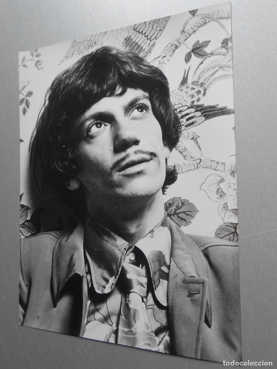 Photos of Singers: FOTO de - ANTOINE (Francia) - de 18 x 24 cms.