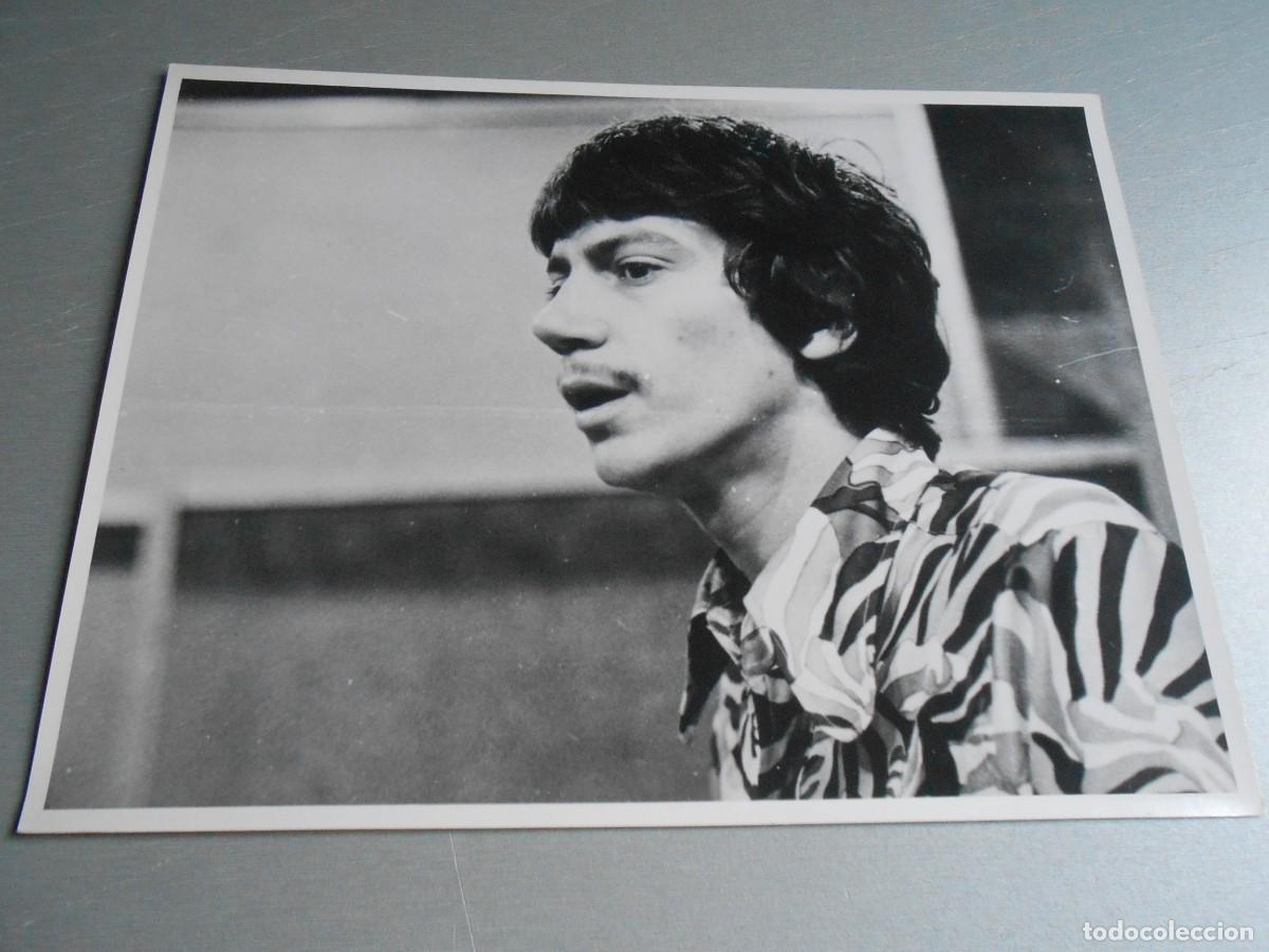 Photos of Singers: FOTO de - ANTOINE (Francia) - de 24 x 18 cms.