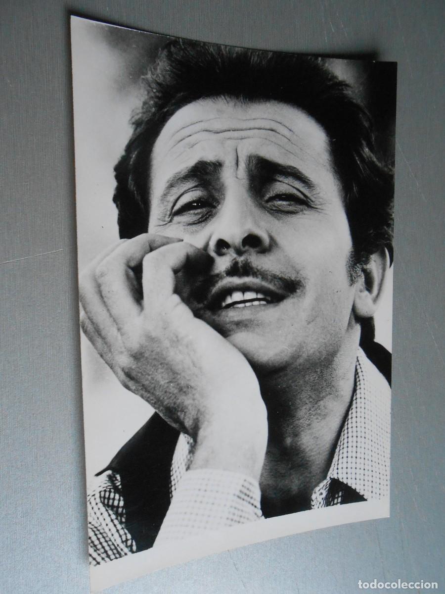 Photos of Singers: FOTO de - DOMENICO MODUGNO - de 12 x 18 cms.