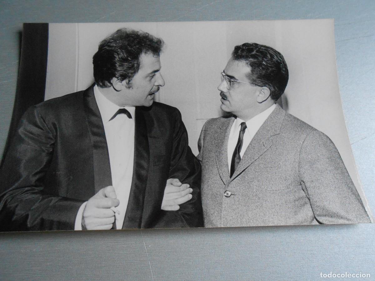 Photos of Singers: FOTO de - DOMENICO MODUGNO - de 18 x 12 cms.