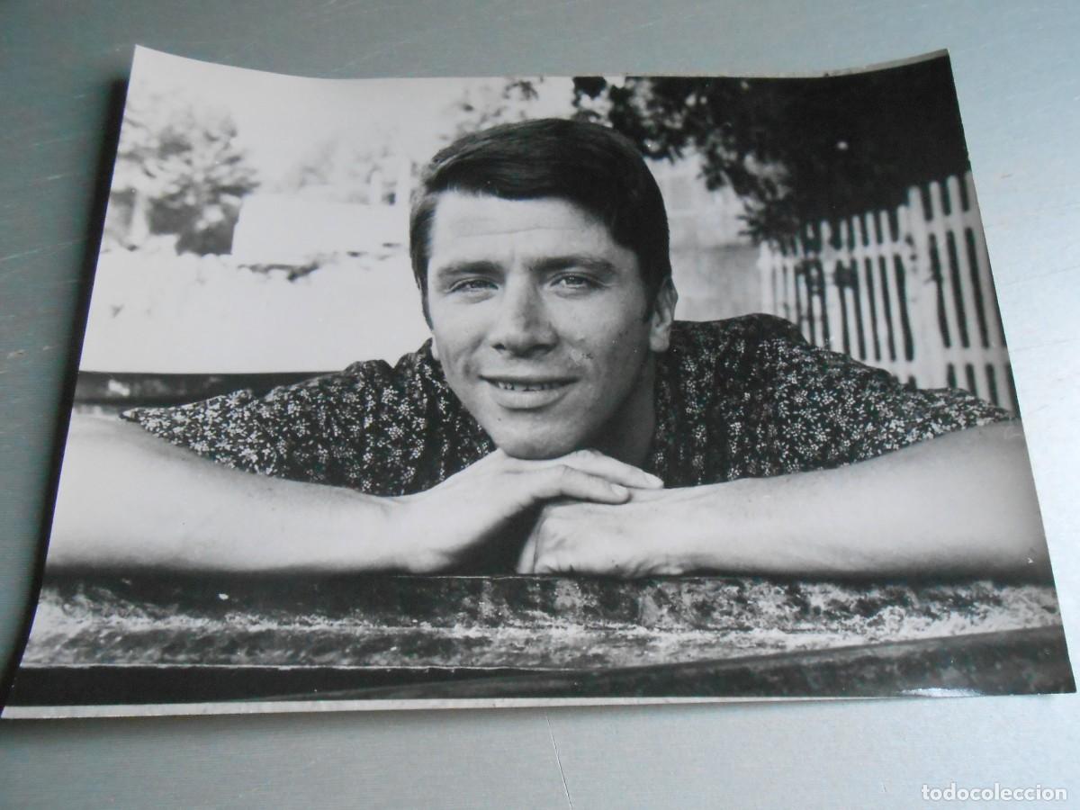 Photos of Singers: FOTO de - ENNIO SANGIUSTO - de 24 x 18 cms.