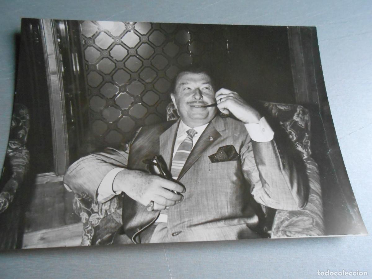 Fotos de Cantores: FOTO de - XAVIER CUGAT - de 18 x 13 cms.
