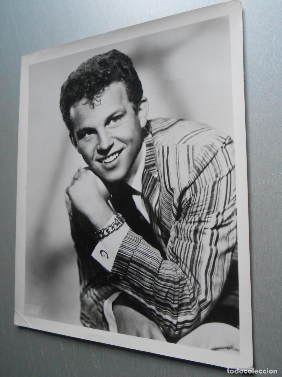 Photos de Chanteurs et Chanteuses: FOTO de - BOBBY VINTON - de 20,5 x 25,5 cms.