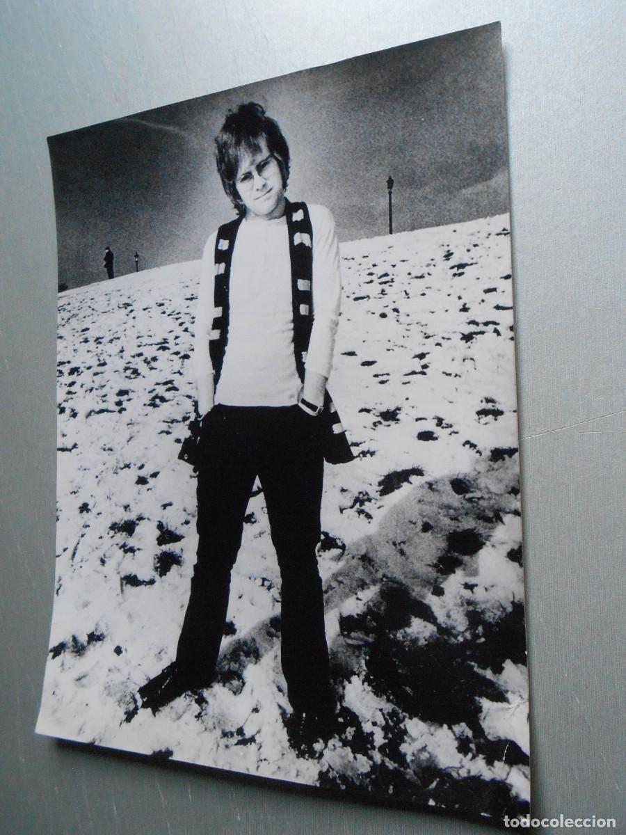 Fotos de cantantes: FOTO de - ELTON JOHN - de 18 x 24 cms.