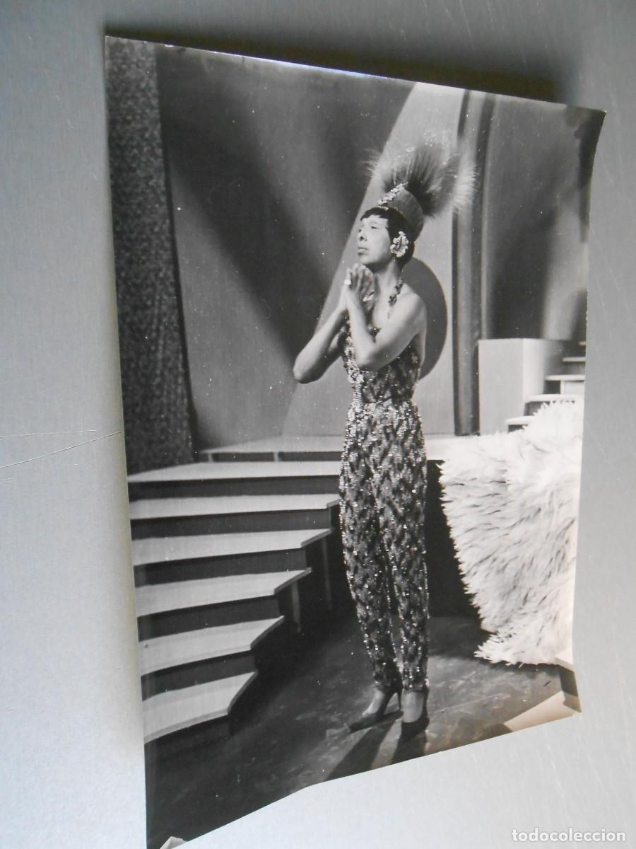Fotos de cantantes: FOTO de - JOSEPHINE BAKER - de 18 x 24 cms.