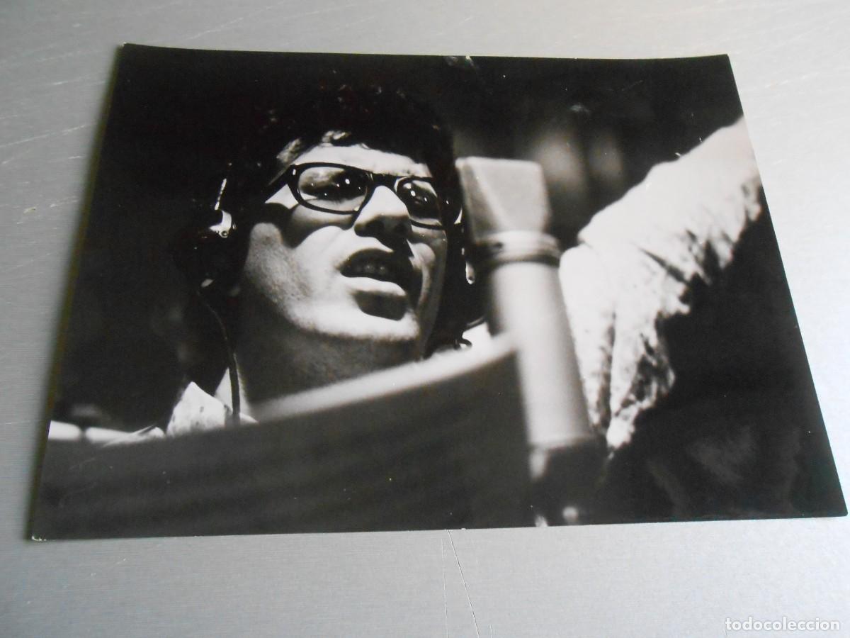Fotos de cantantes: FOTO de - PEPPINO DI CAPRI - de 24 x 18 cms.