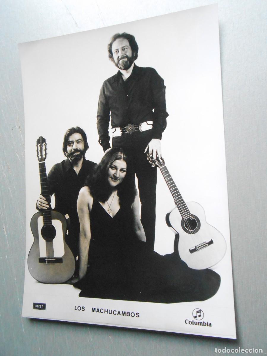 Fotos de cantantes: FOTO de - LOS MACHUCAMBOS - de 13 x 18 cms.