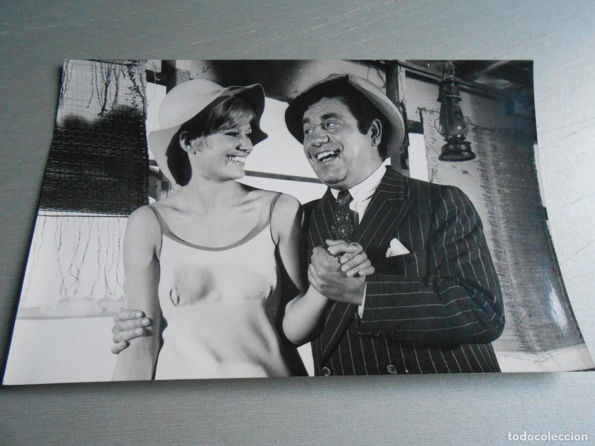 Fotos von Musikern: FOTO de - de la Pel&iacute;cula &rdquo;EL TERRIBLE DE CHICAGO&rdquo; 3 - de 18 x 12 cms.