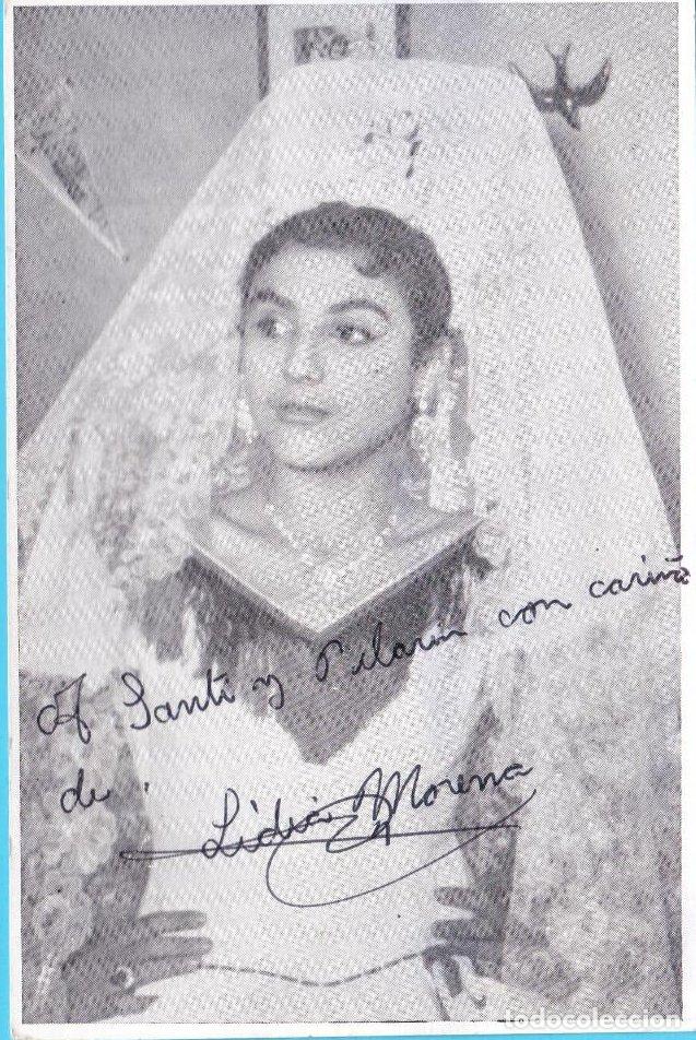 Photos de Chanteurs et Chanteuses: FOTOGRAF&Iacute;A DEDICADA DE LA ARTISTA LIDIA MORENO, SIN FECHA.