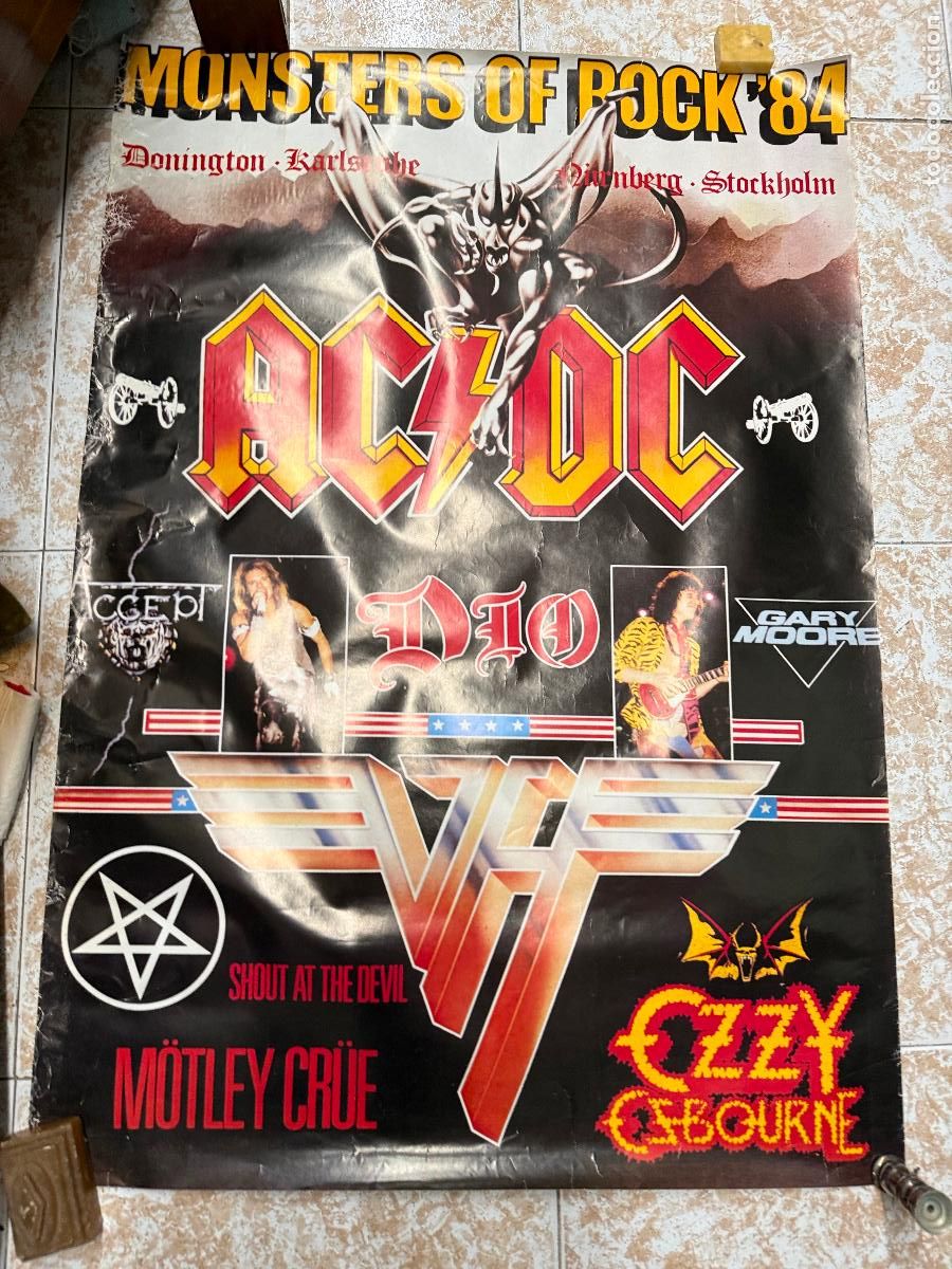Fotos de cantantes: Antiguo poster del grupo musical AC DC. Original de 1984. Mide 97x67cms