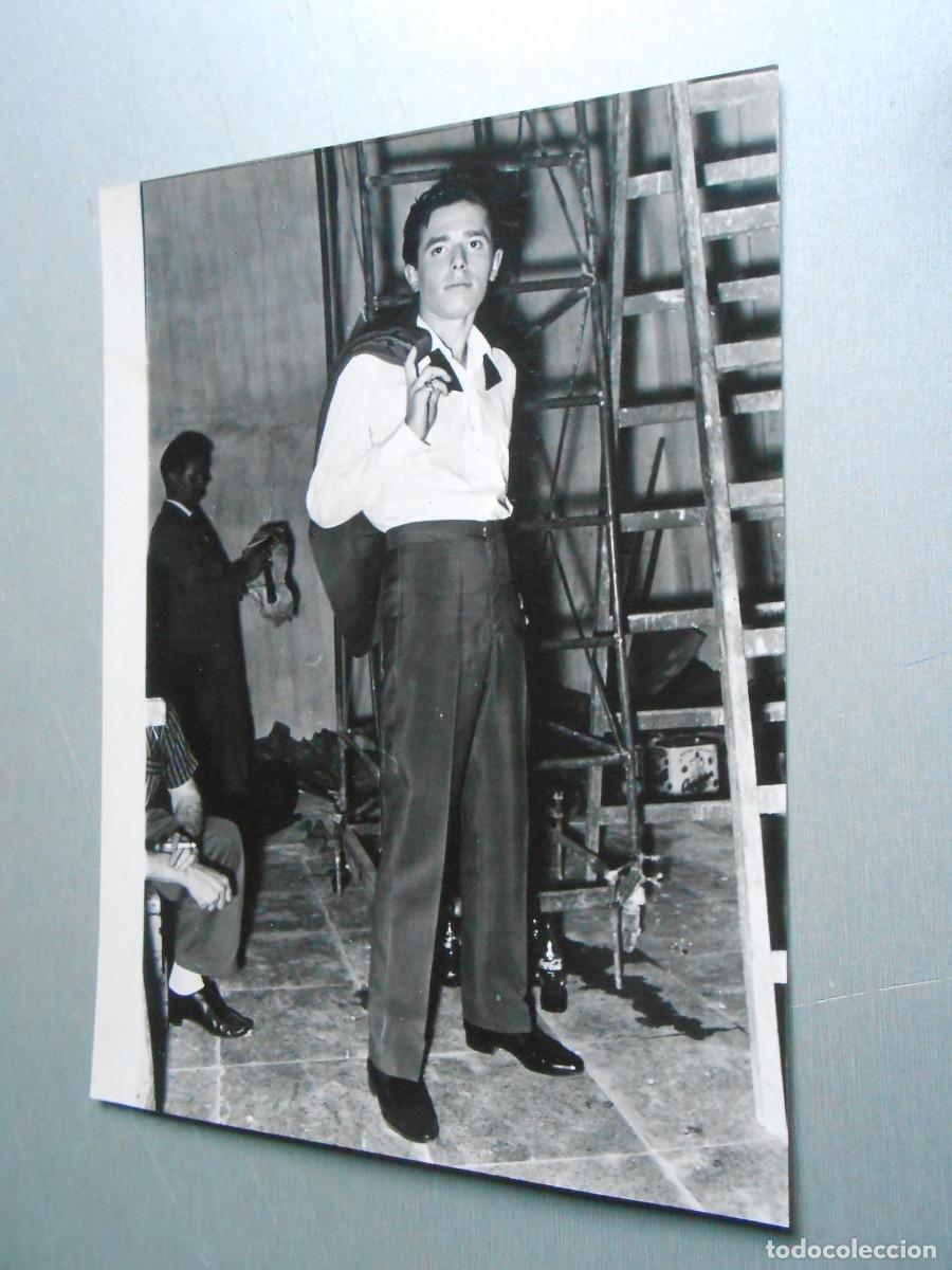 Fotos de cantantes: FOTO de - ENRIQUE GUZMAN - de 13 x 18 cms.