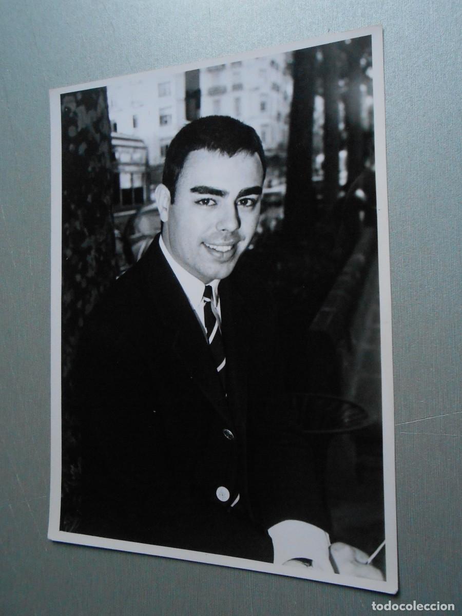 Fotos de cantantes: FOTO de - ROCKY KAN - de 13 x 17,5 cms.