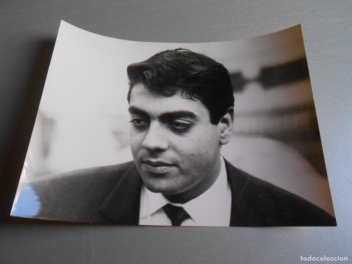 Fotos de cantantes: FOTO de - ENRICO MACIAS (cantante Franc&eacute;s) - de 24 x 18 cms.