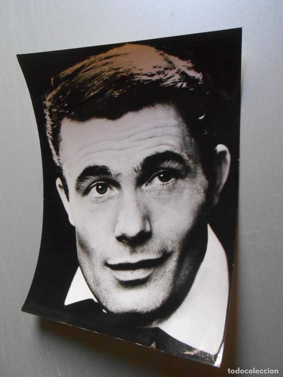Fotos de cantantes: FOTO de - ALAIN BARRIERE - de 18 x 24 cms.