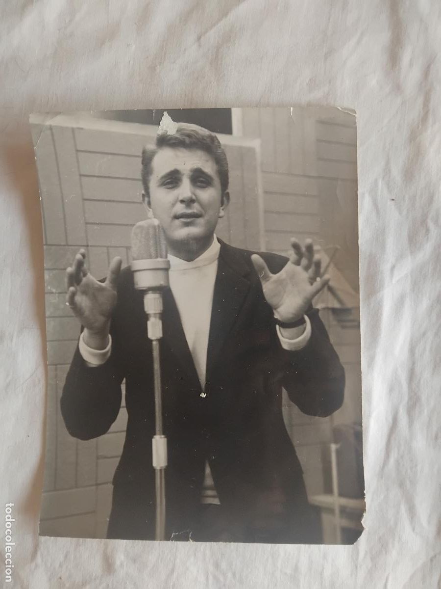 Photos of Singers: FOTOGRAFIA DE JAIME MOREY 18 X 24 CM.