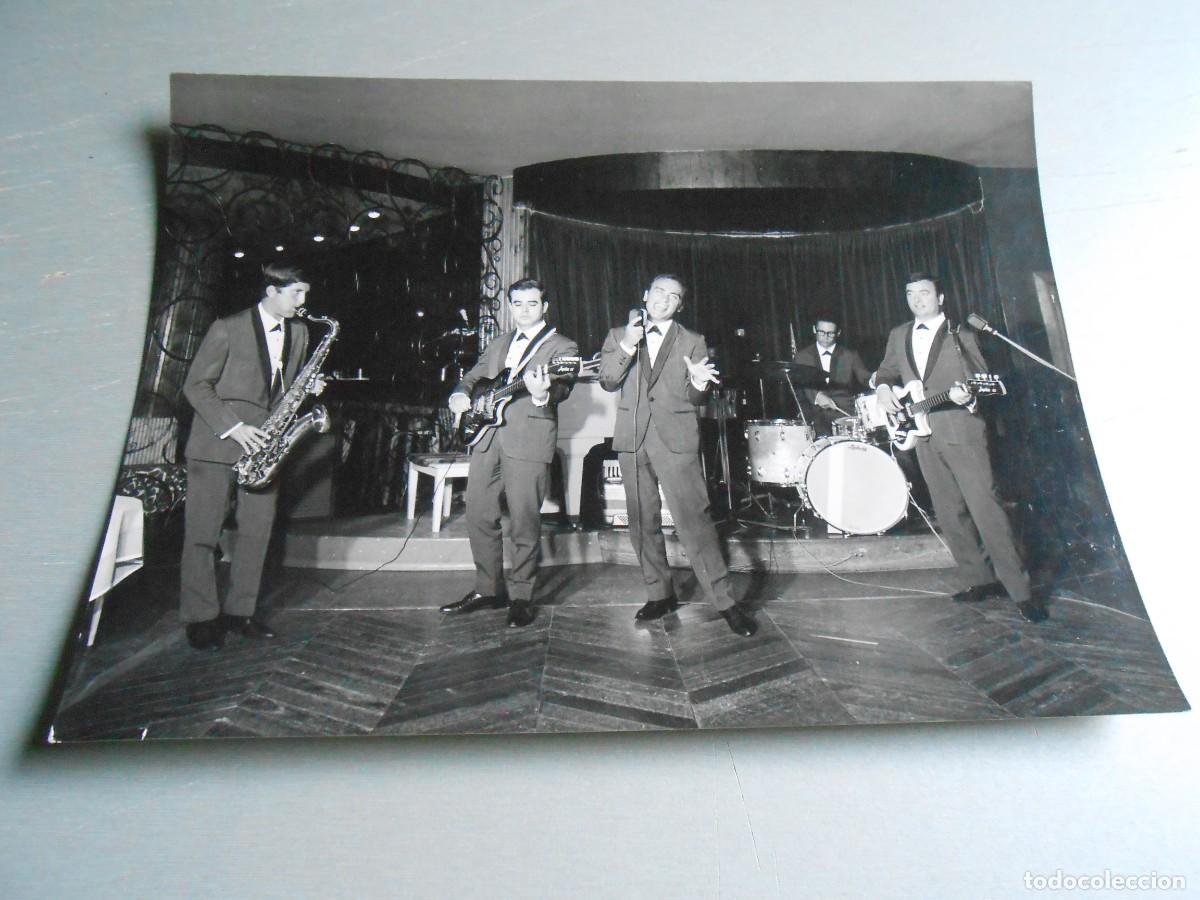 Fotos de cantantes: FOTO de - LOS JAVALOYAS - de 24 x 18 cms.