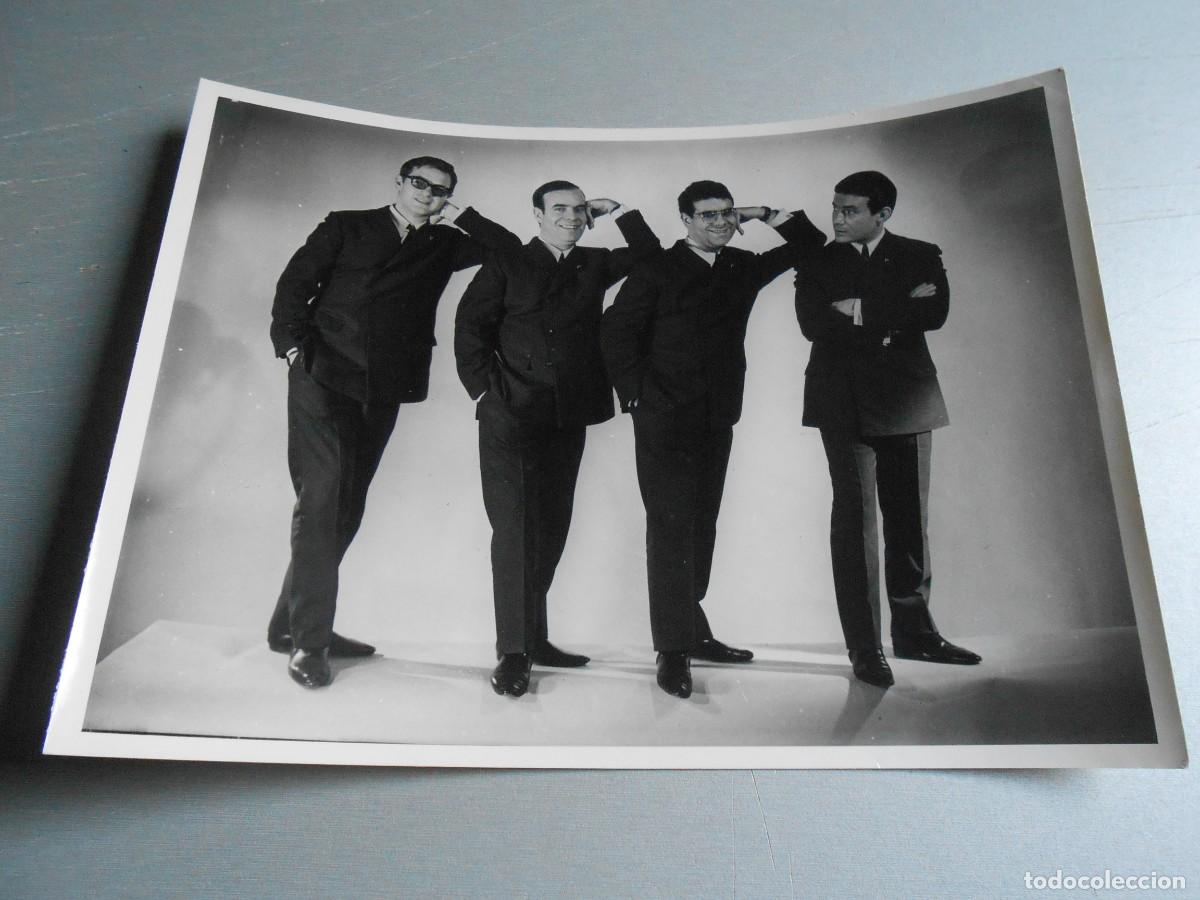 Fotos de cantantes: FOTO de - LOS 4 DE LA TORRE - de 24 x 18 cms.