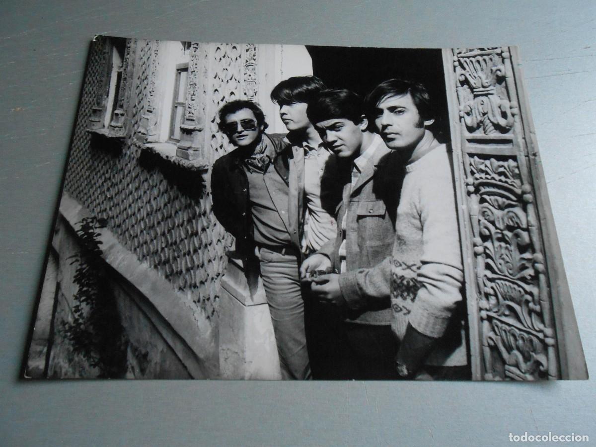 Fotos de cantantes: FOTO de - LOS BRINCOS - de 24 x 18 cms.