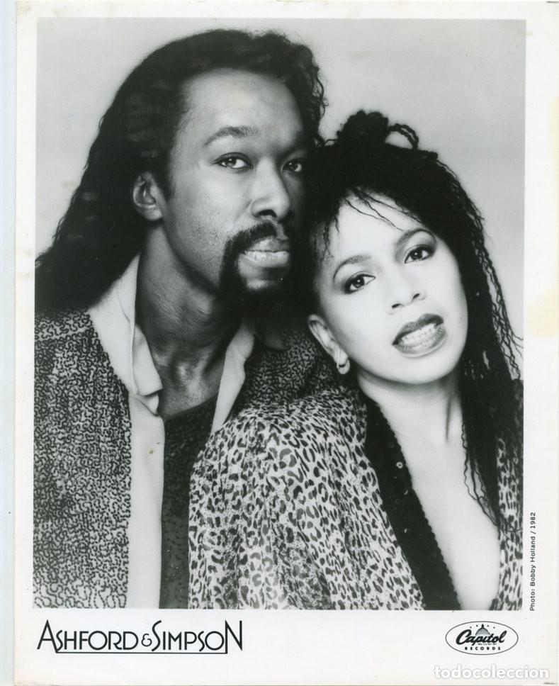 Fotos de cantantes: ASHFORD & SIMPSON. Foto original USA.