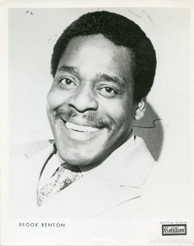 Fotos de cantantes: BROOK BENTON. Foto original USA