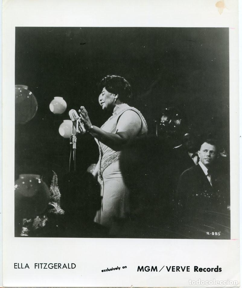 Fotos de cantantes: ELLA FITZGERALD. Foto original USA.