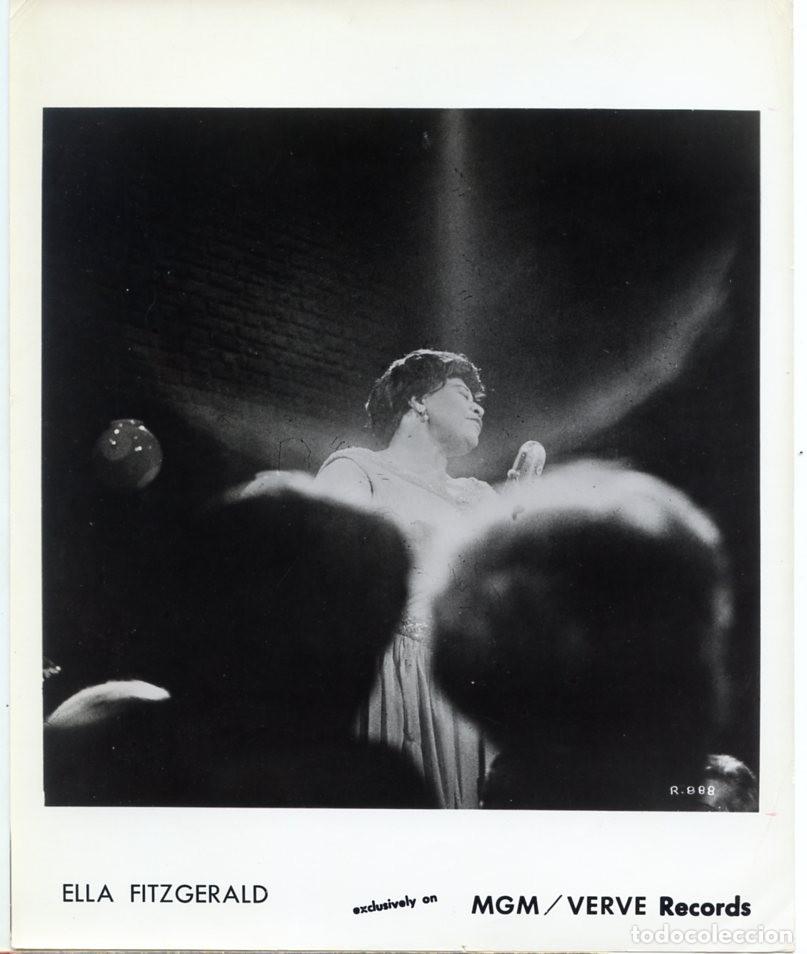Fotos de cantantes: ELLA FITZGERALD. Foto original USA.
