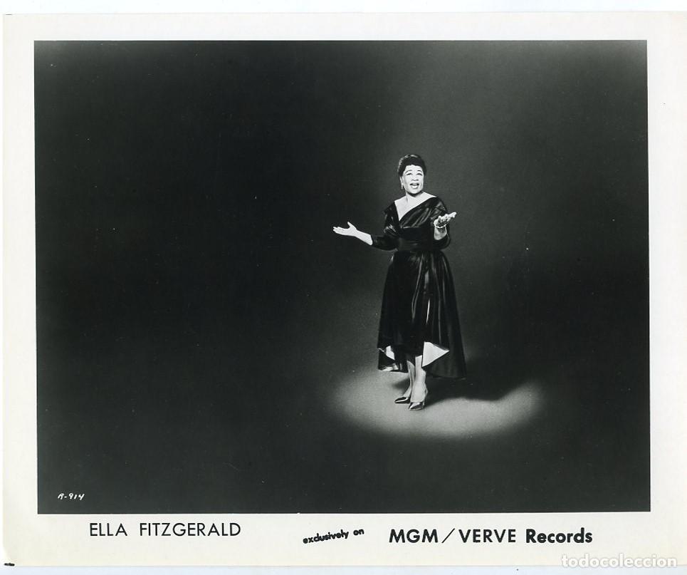Fotos de cantantes: ELLA FITZGERALD. Foto original USA.