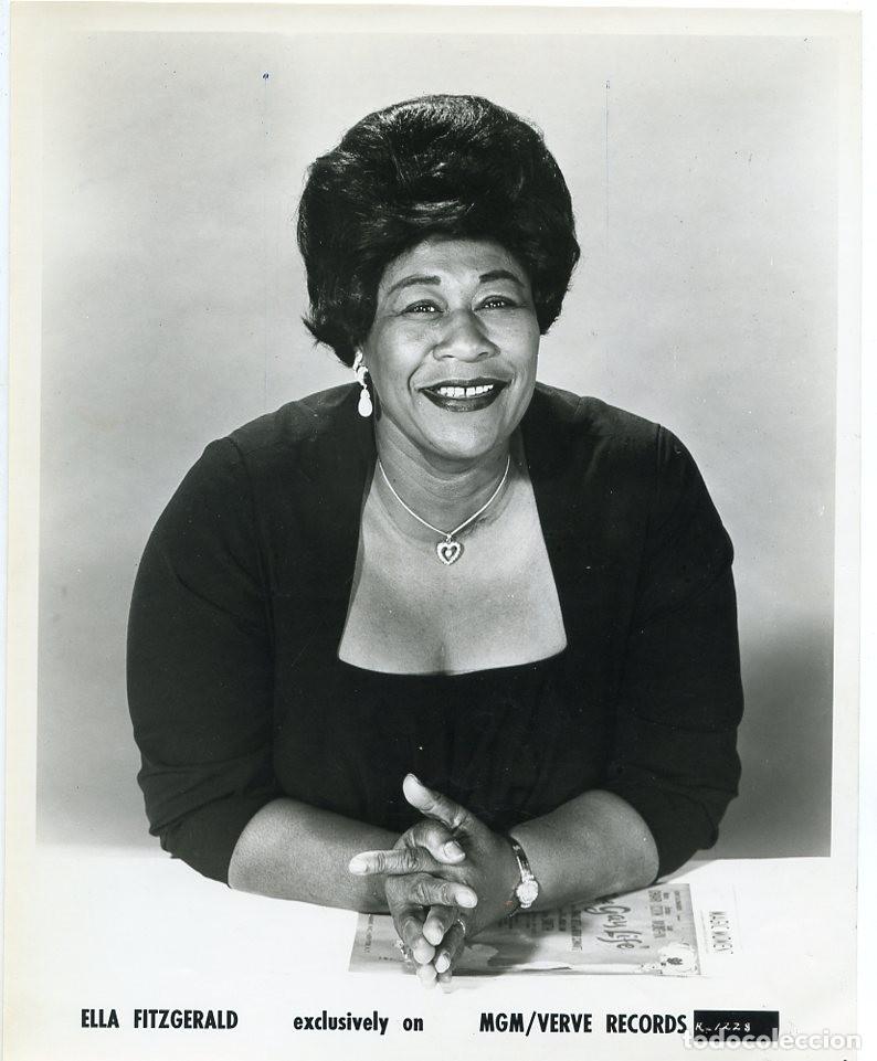 Fotos de cantantes: ELLA FITZGERALD. Foto original USA.
