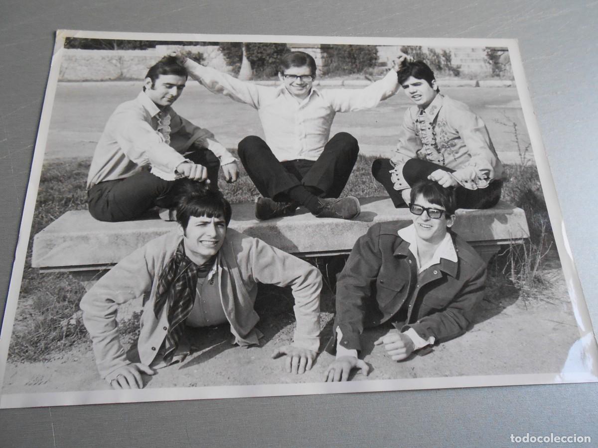 Fotos de cantantes: FOTO de - LOS DIABLOS - de 24 x 18 cms.