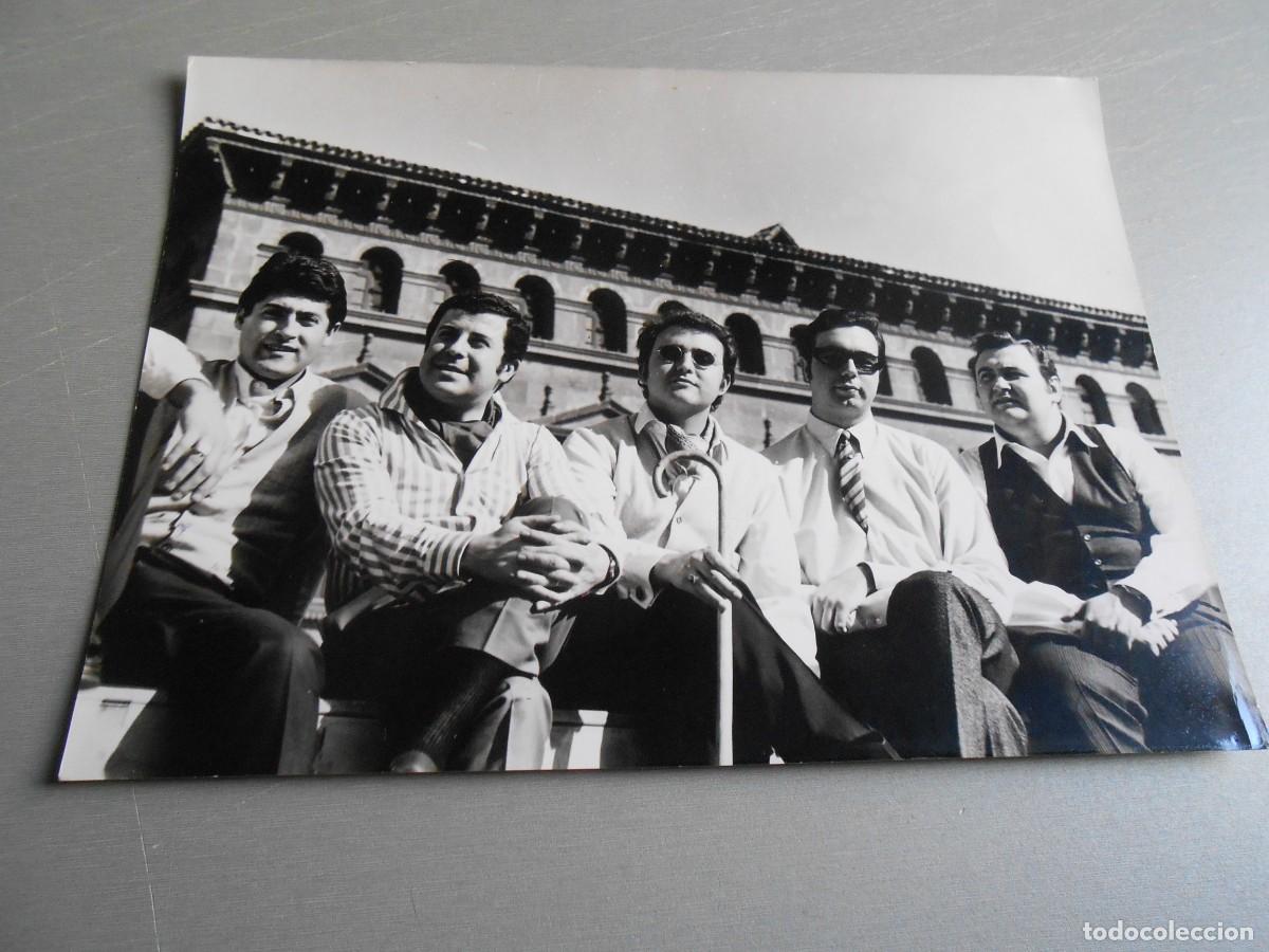 Fotos de cantantes: FOTO de - LOS CATINOS- de 24 x 18 cms.