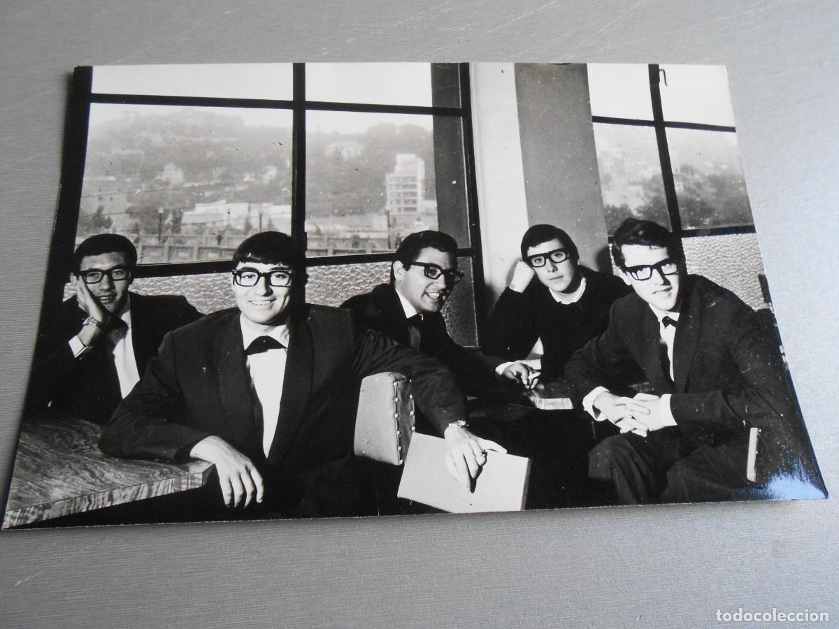 Fotos de cantantes: FOTO de - THE BRISKS de 18 x 12 cms.