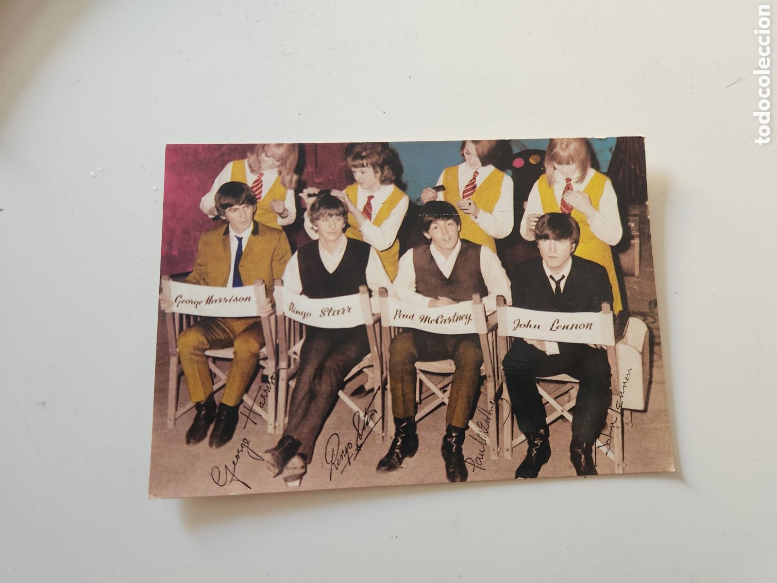 Fotos de Cantores: POSTAL THE BEATLES CON FIRMAS. CIRCULADA. A&Ntilde;O 1966. OSCARCOLOR.