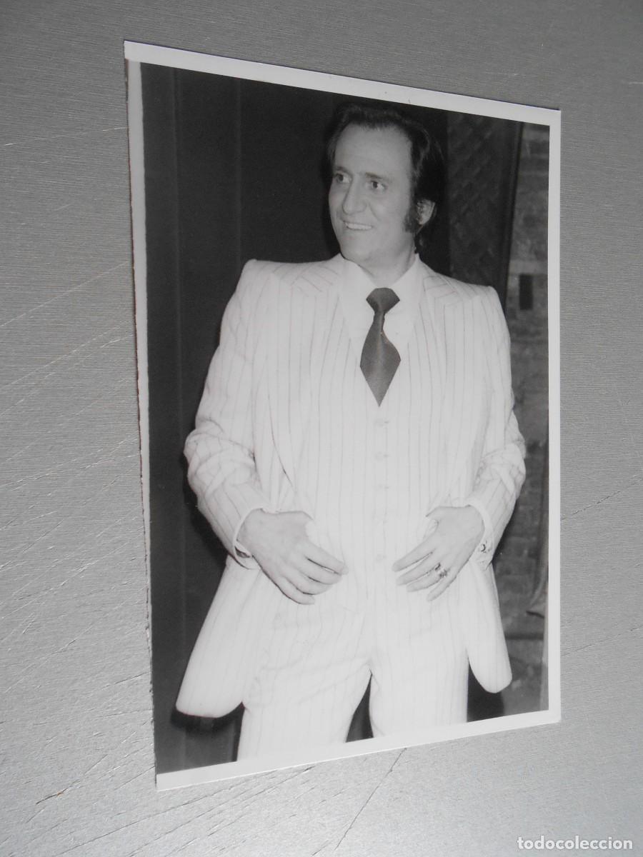 Fotos de cantantes: FOTO de - MANOLO ESCOBAR - de 12 x 18 cms.