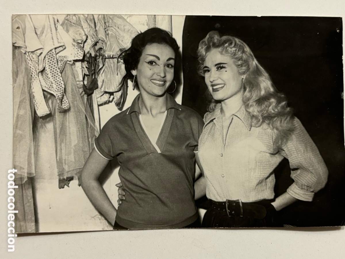 Fotos de cantantes: Foto original de la vedettes Carmen Harche y Sonia L