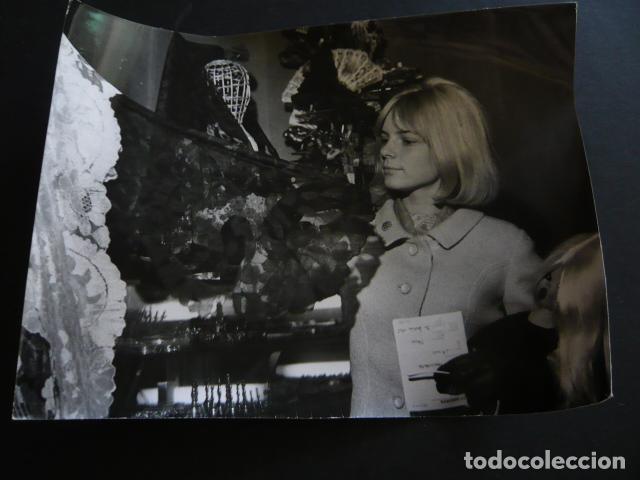 Fotos von Musikern: FRANCE GALL CANTANTE ANTIGUA FOTOGRAFIA ORIGINAL 18 X 24 CM