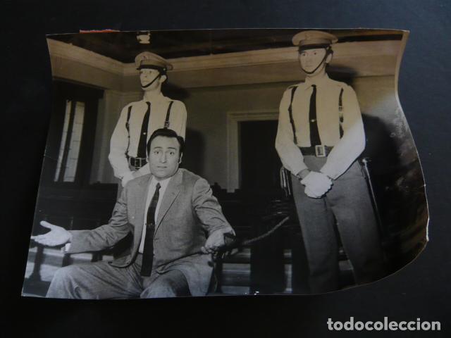 Photos de Chanteurs et Chanteuses: MANOLO ESCOBAR CANTANTE ANTIGUA FOTOGRAFIA ORIGINAL 18 X 24 CM