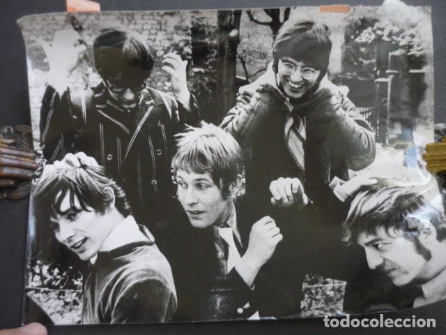Photos of Singers: MANFRED MANN CONJUNTO MUSICAL ANTIGUA FOTOGRAFIA 24 X 18 CM