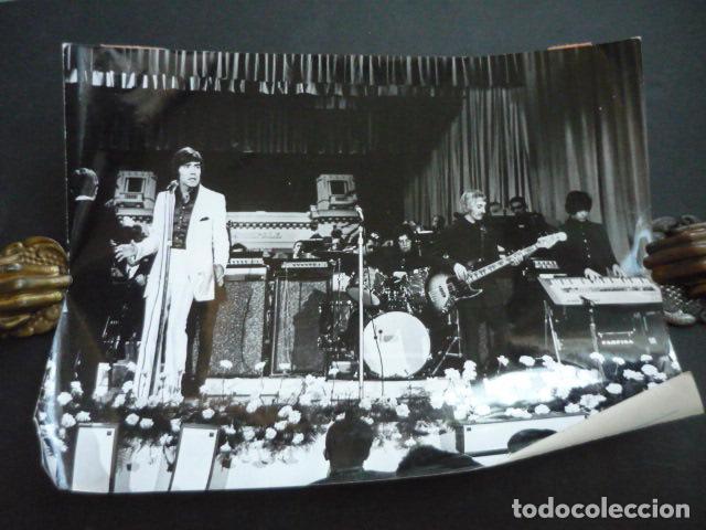 Foto di Cantanti: MAL E I PRIMITIVES CONJUNTO MUSICAL ANTIGUA FOTOGRAFIA ORIGINAL 24 X 18 CM